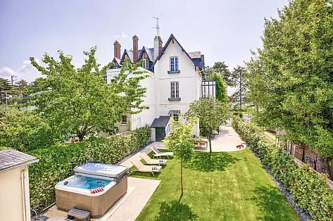 Belle villa à louer Deauville France | ChicVillas