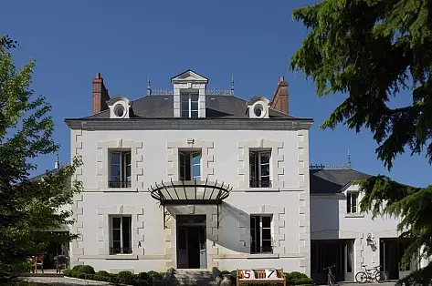 Location maison de charme avec piscine en France  | ChicVillas