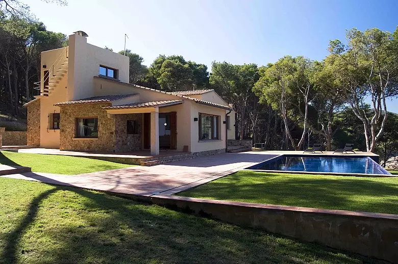 Calanques De Costa Brava - Location villa de luxe - Catalogne - ChicVillas - 1