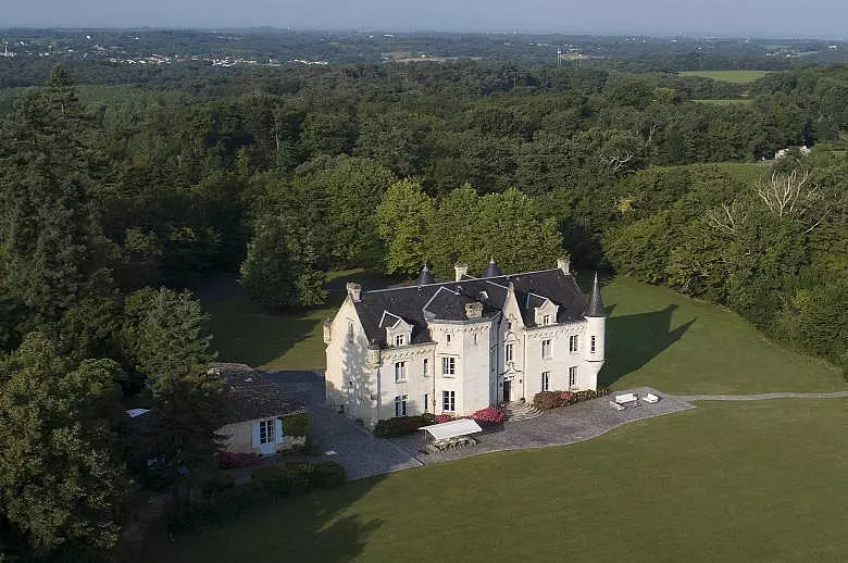 Chateau Heart of Bordeaux - Location villa de luxe - Aquitaine / Pays Basque - ChicVillas - 35