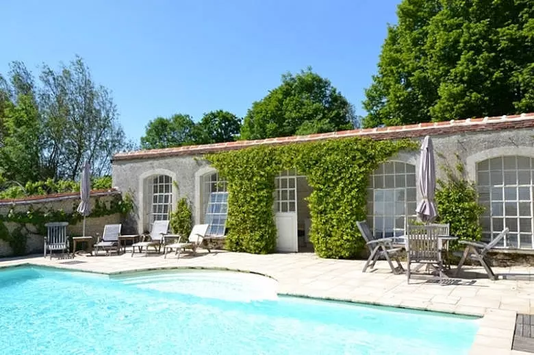 Chateau Les Deux Tours - Location villa de luxe - Paris / Ile de France - ChicVillas - 14