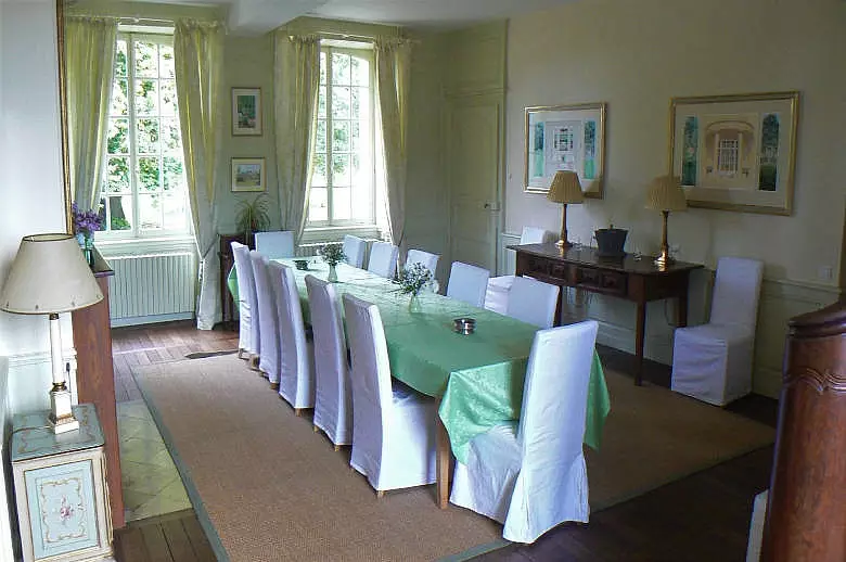 Chateau Les Deux Tours - Location villa de luxe - Paris / Ile de France - ChicVillas - 8