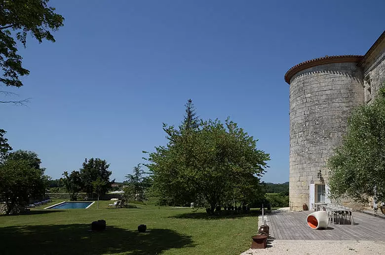 Chateau Wine and Design - Location villa de luxe - Aquitaine / Pays Basque - ChicVillas - 13