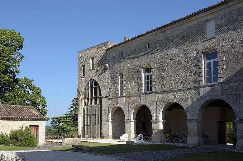 Chateau Wine and Design - Location villa de luxe - Aquitaine / Pays Basque - ChicVillas - 14