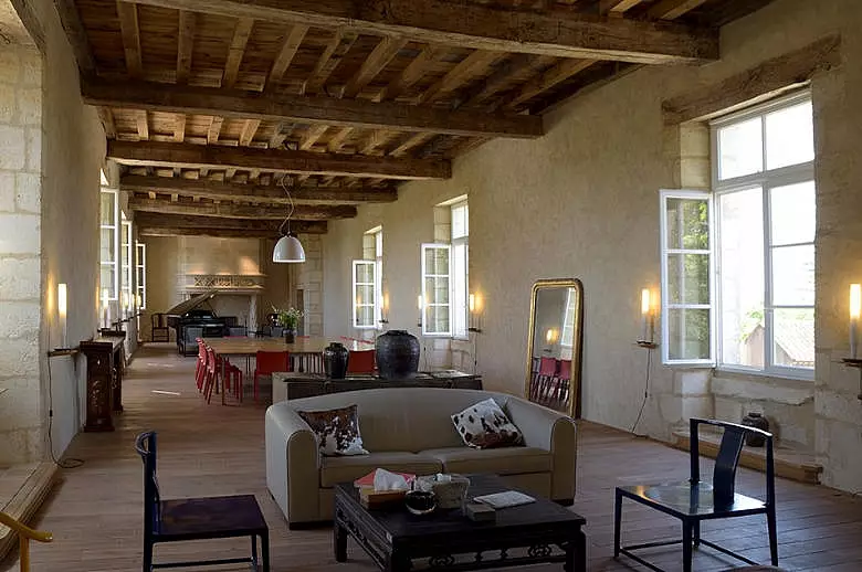 Chateau Wine and Design - Location villa de luxe - Aquitaine / Pays Basque - ChicVillas - 18