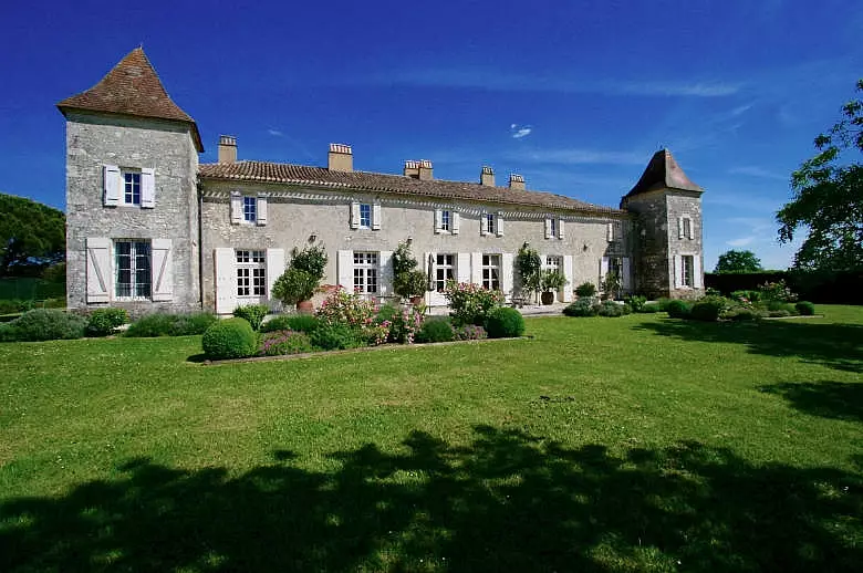 Entre Dordogne et Gironde - Location villa de luxe - Dordogne / Garonne / Gers - ChicVillas - 2