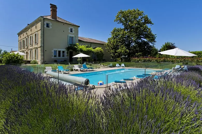 Entre Garonne et Dordogne - Location villa de luxe - Dordogne / Garonne / Gers - ChicVillas - 1