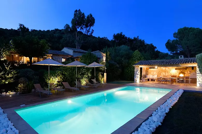 Entre Plage et Village Cote d Azur - Location villa de luxe - Provence / Cote d Azur / Mediterran. - ChicVillas - 31