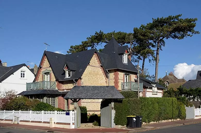 Esprit Deauville - Location villa de luxe - Bretagne / Normandie - ChicVillas - 2