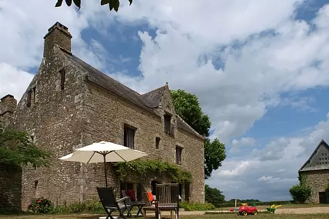 Manoir à Louer en France, Le Bois Bas | ChicVillas