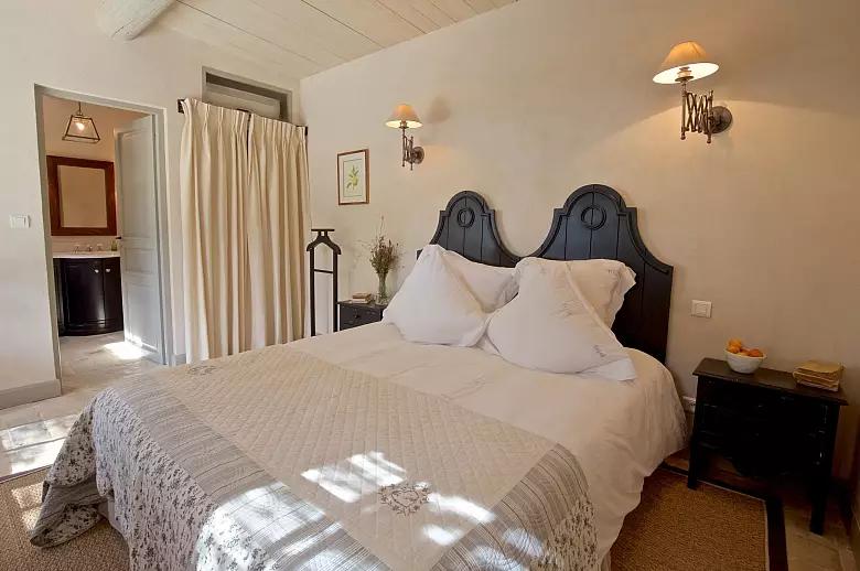 Luxury Alpilles 15 - Location villa de luxe - Provence / Cote d Azur / Mediterran. - ChicVillas - 25