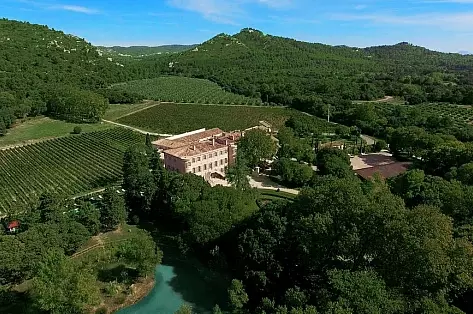 Château à Louer en France, Treasure of Provence | ChicVillas