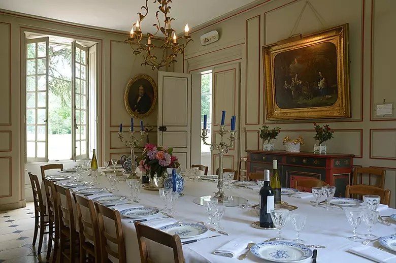 Un Chateau Francais - Location villa de luxe - Paris / Ile de France - ChicVillas - 12