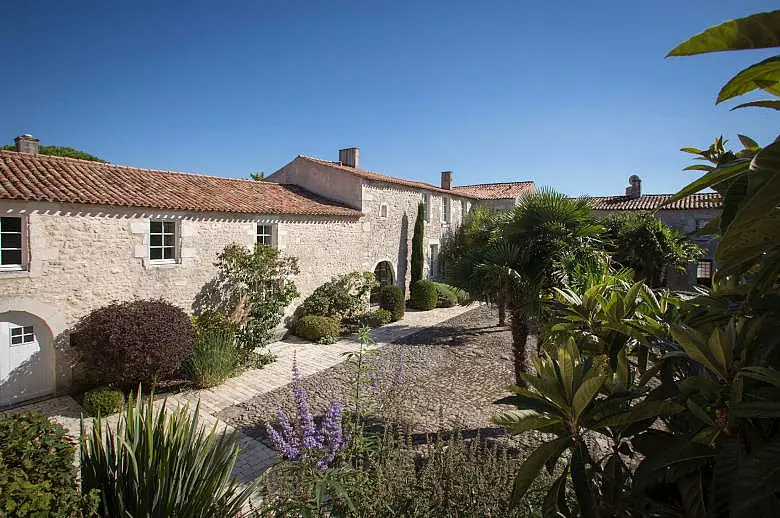 Un Chateau Secret - Location villa de luxe - Vendee/ Charentes - ChicVillas - 5