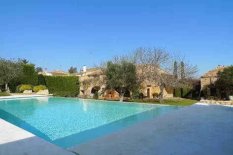 Villa avec Piscine à Louer en Espagne, Villa Genuina | ChicVillas