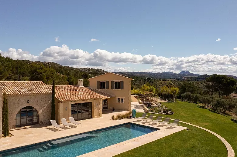 Villa Sublimes Alpilles - Location villa de luxe - Provence / Cote d Azur / Mediterran. - ChicVillas - 3